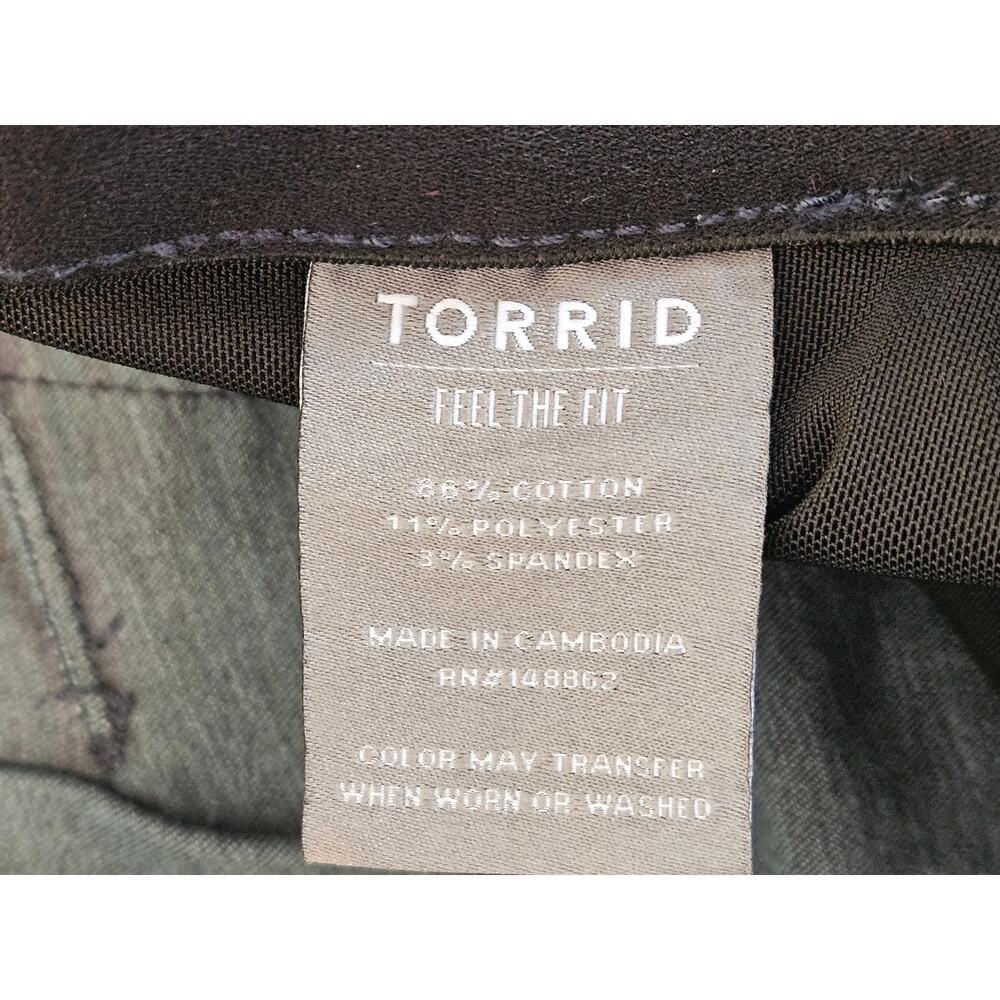 Torrid Bombshell Skinny Jeans 14R Dark Wash Limitless Stretch Plus Size NWOT - Picture 5 of 9